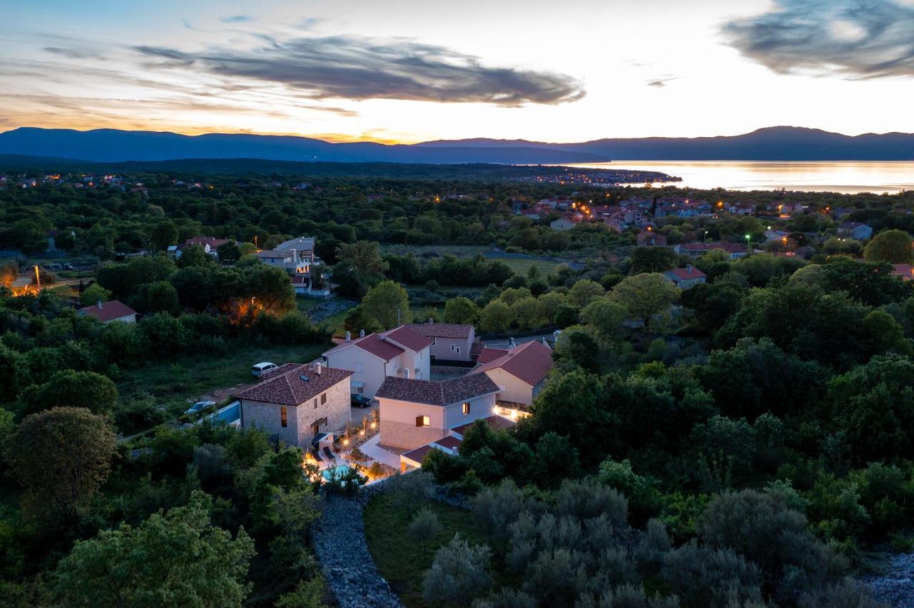 Villa Oasa Malinska Exterior foto